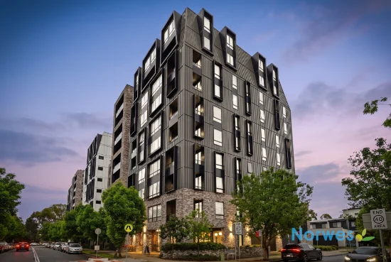 811/2a Lord Sheffeild Cct, Penrith, NSW 2750