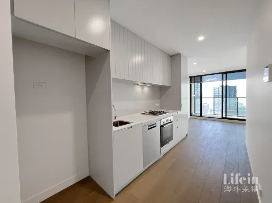 813/1 Warde Street, Footscray, Vic 3011
