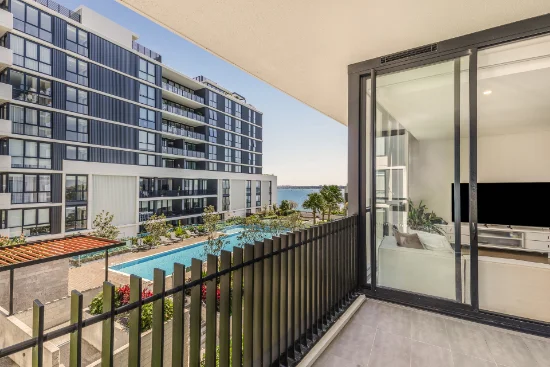 814/455b Captain Cook Drive, Woolooware, NSW 2230