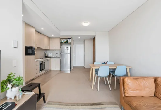 817/18 Cecil Avenue, Cannington, WA 6107