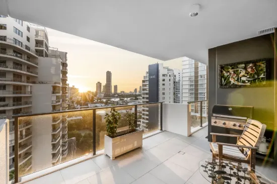 86/25 Woodroffe Avenue, Main Beach, Qld 4217-Image