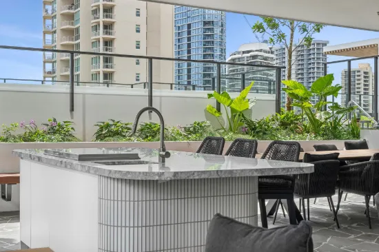 86/25 Woodroffe Avenue, Main Beach, Qld 4217-Image