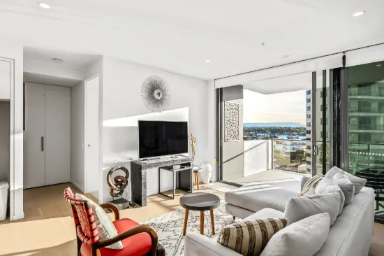 86/25 Woodroffe Avenue, Main Beach, Qld 4217-Image