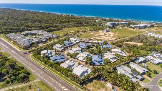 9/2 Beaches Village Circuit, Agnes Water, Qld 4677