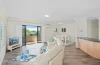 9/25 Chester Terrace, Southport, Qld 4215