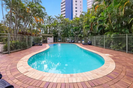 9/29 Woodroffe Avenue, Main Beach, Qld 4217-Image