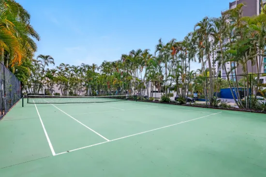 9/29 Woodroffe Avenue, Main Beach, Qld 4217-Image