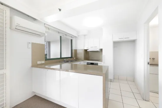 9/29 Woodroffe Avenue, Main Beach, Qld 4217-Image