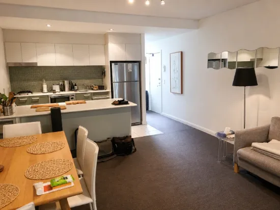 9 Grandstand Parade, Zetland, NSW 2017