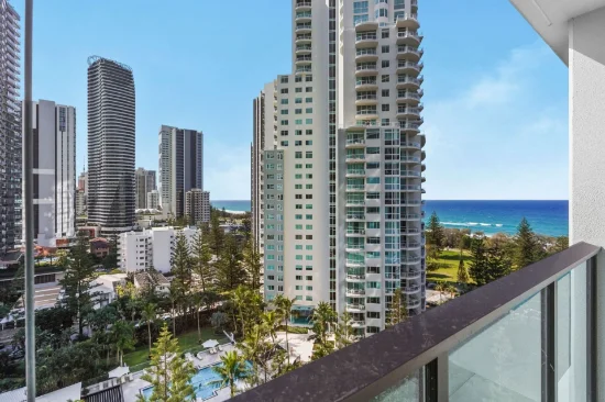 902/8 George Av, Broadbeach, Qld 4218