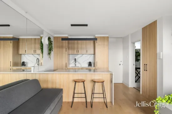 902/81 Queens Road, Melbourne, Vic 3004-Image