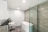 904/2 Como Crescent, Southport, Qld 4215-Image