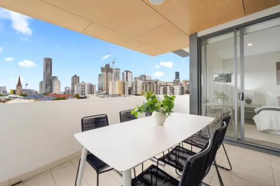 909/8 Dickens Street, Spring Hill, Qld 4000