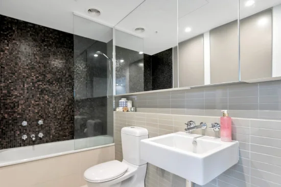 910/55 Queens Road, Melbourne, Vic 3004-Image
