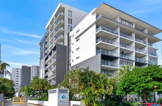 912/17 Bath Street, Labrador, Qld 4215