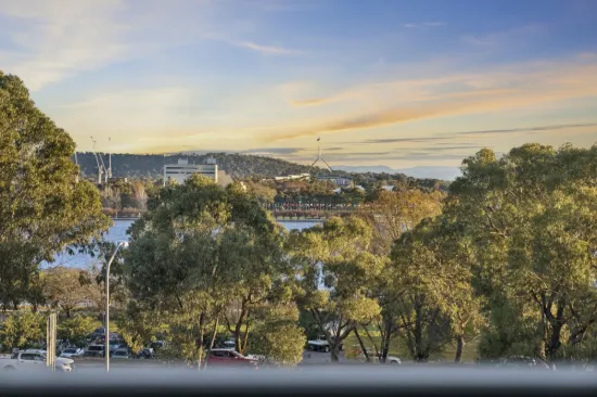 97/62 Constitution Avenue, Parkes, ACT 2600-Image