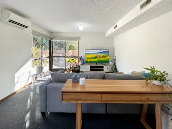 9A Waterman Pl, Fraser, ACT 2615