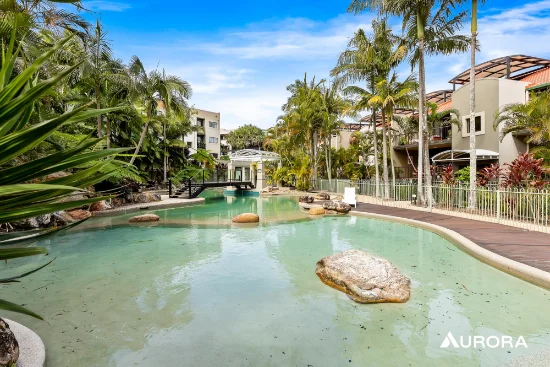 B11/1 Great Hall Drive, Miami, Qld 4220