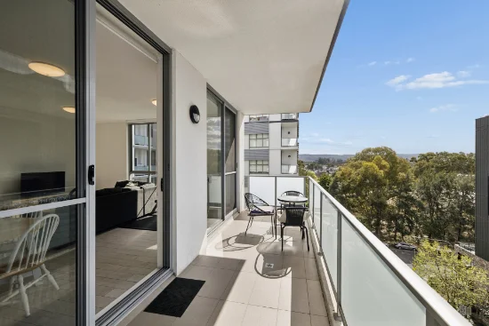 D626/1-39 Lord Sheffield Circuit, Penrith, NSW 2750