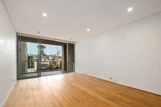 E301/8-28 The Corso, Manly, NSW 2095