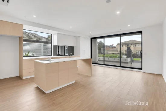 g04/11 Bent Street, Altona, Vic 3018