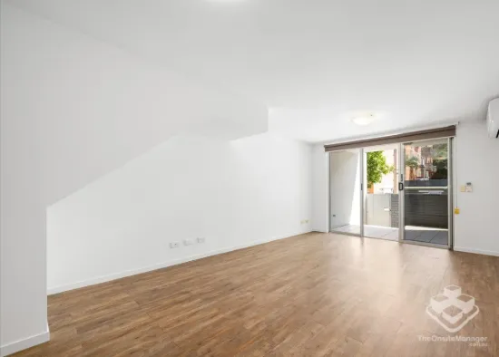 ID:21190516/10 Vernon Terrace, Teneriffe, Qld 4005