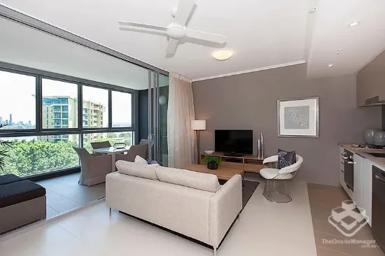 ID:21190852/ 2 Harbour Road, Hamilton, Qld 4007