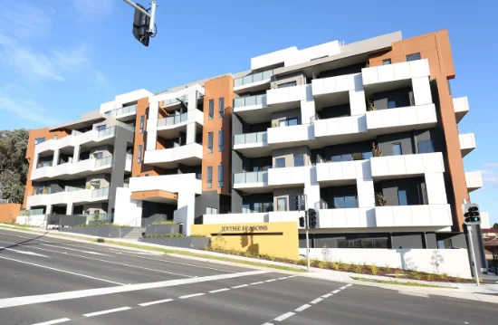 Lg10/210 Reynolds Road, Doncaster East, Vic 3109 - For Rent