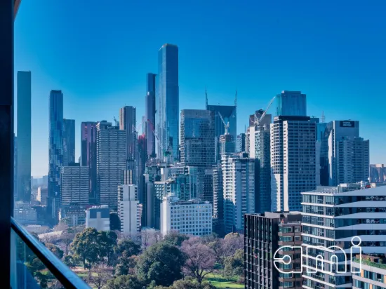 Lv23/65 Dudley Street, West Melbourne, Vic 3003
