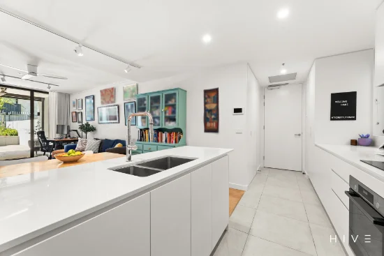 M8/71 Constitution Avenue, Campbell, ACT 2612-Image