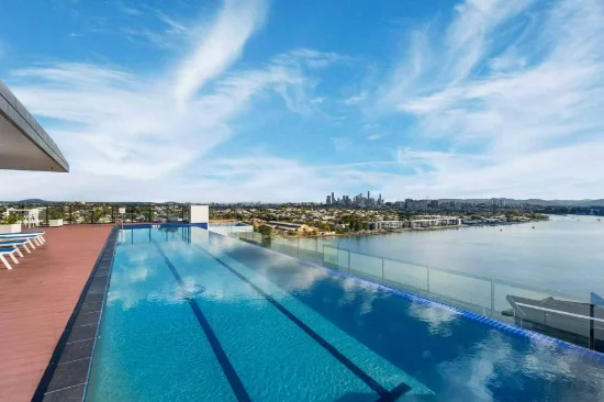 Pinnacle 20004/37D Harbour Road, Hamilton, Qld 4007