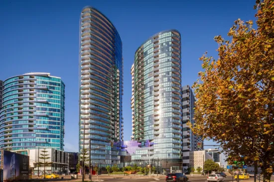 s2708/231 Harbour Esplanade, Docklands, Vic 3008