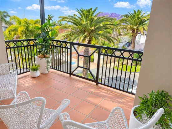 U55/88-98 Limetree Parade, Runaway Bay, Qld 4216