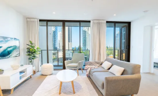 Unit/2663 Gold Coast Highway, Broadbeach, Qld 4218
