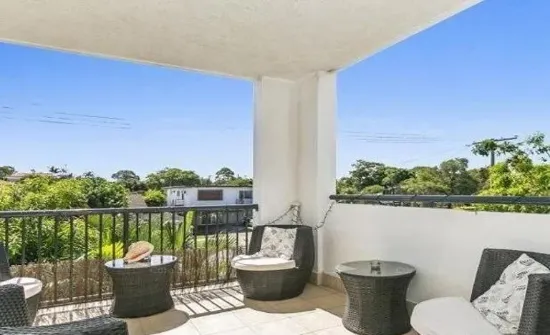 Unit 4/97 Muir St, Labrador, Qld 4215