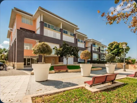UNIT 4012/3027 The Boulevard, Carrara, Qld 4211
