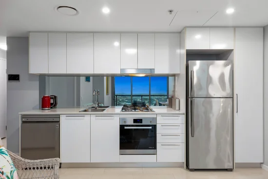 V6327/8 Harbour Road, Hamilton, Qld 4007 - For Rent