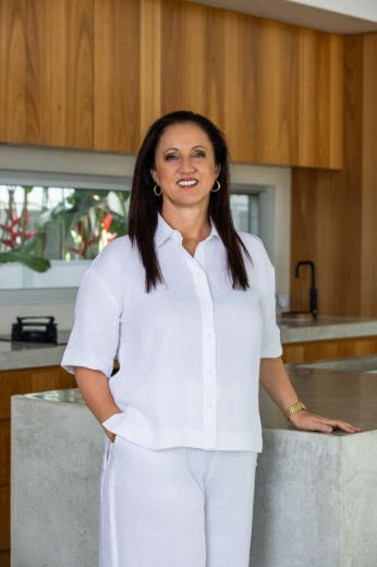 Peta Hunt - Real Estate Agent at Witheriff Group