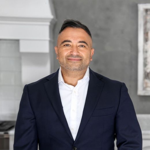 Ari Ozbenian - Real Estate Agent at McGrath - St Ives