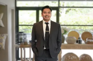 Aries Qiyang Wu - Real Estate Agent