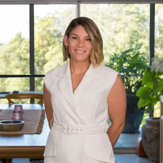 Ashlee Downton - Real Estate Agent