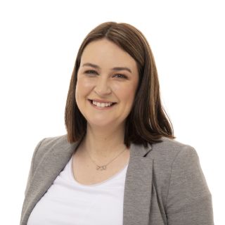 Ashlee Walker - Real Estate Agent