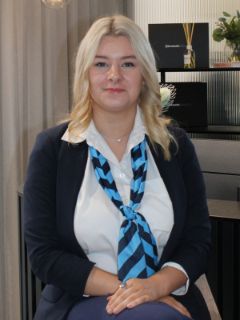 Ashlee Williams - Real Estate Agent