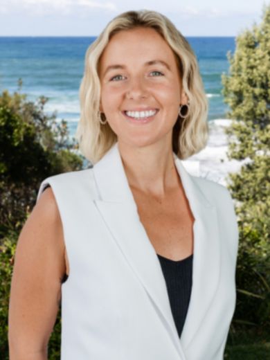 Ashleigh Donaldson - Real Estate Agent at Ray White - Long Jetty