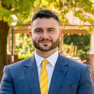 Aws Dawood - Real Estate Agent