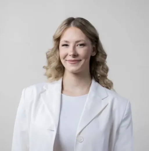 Frances Junakovic - Real Estate Agent at Carter and Co Agents - Braddon