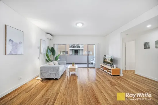 MODERN AND SPACIOUS 2 BEDROOM PLUS STUDY APARTMENT IN WOLLI CREEK