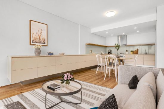 Sun-Drenched North-Facing Apartment with Secure Parking
