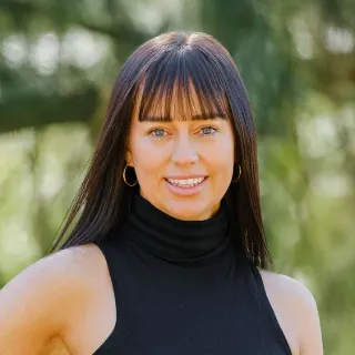 Sarah Moore - Real Estate Agent