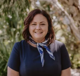 Cindy Richards - Real Estate Agent